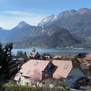 https://appartement-duplex-vue-lac-et-montagne-a-talloires.hotels-rhonealpes.com